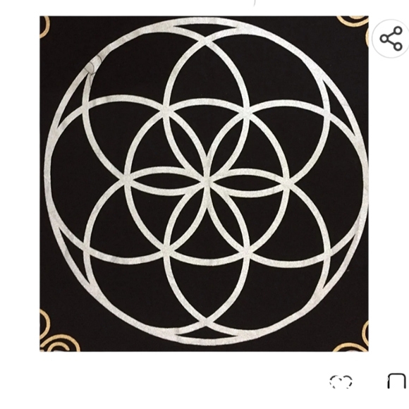 Seed of Life Tarot Cloth & Prophet Silver Foil Tarot Deck - Picture 2 of 10